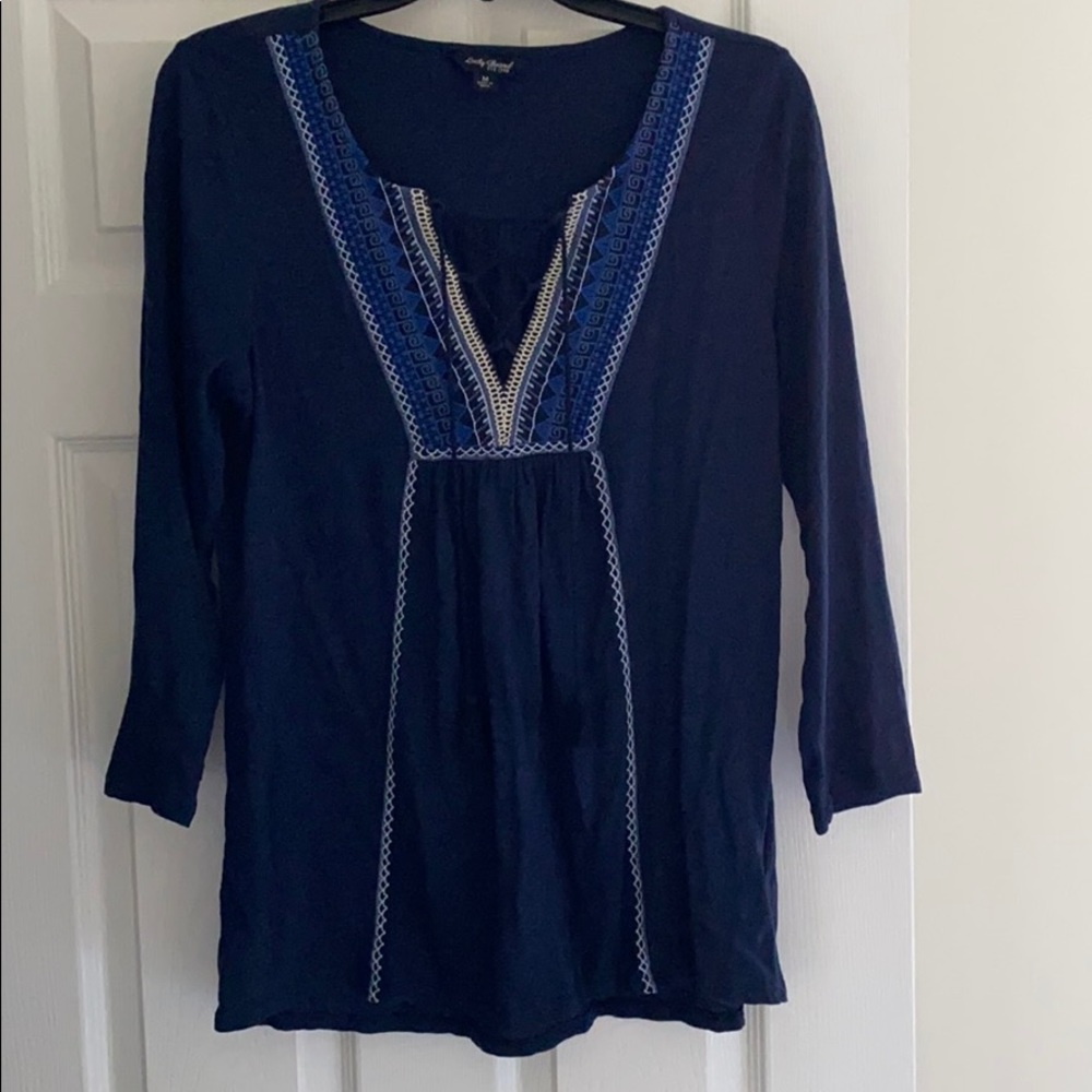 Lucky Brand medium top - navy blue with tassels